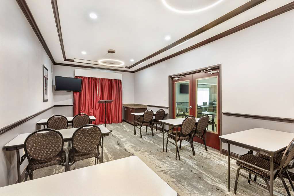 Best Western Carthage Inn & Suites - photo 7