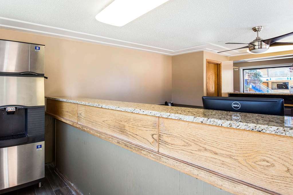 Rodeway Inn Lyons La Grange - photo 10