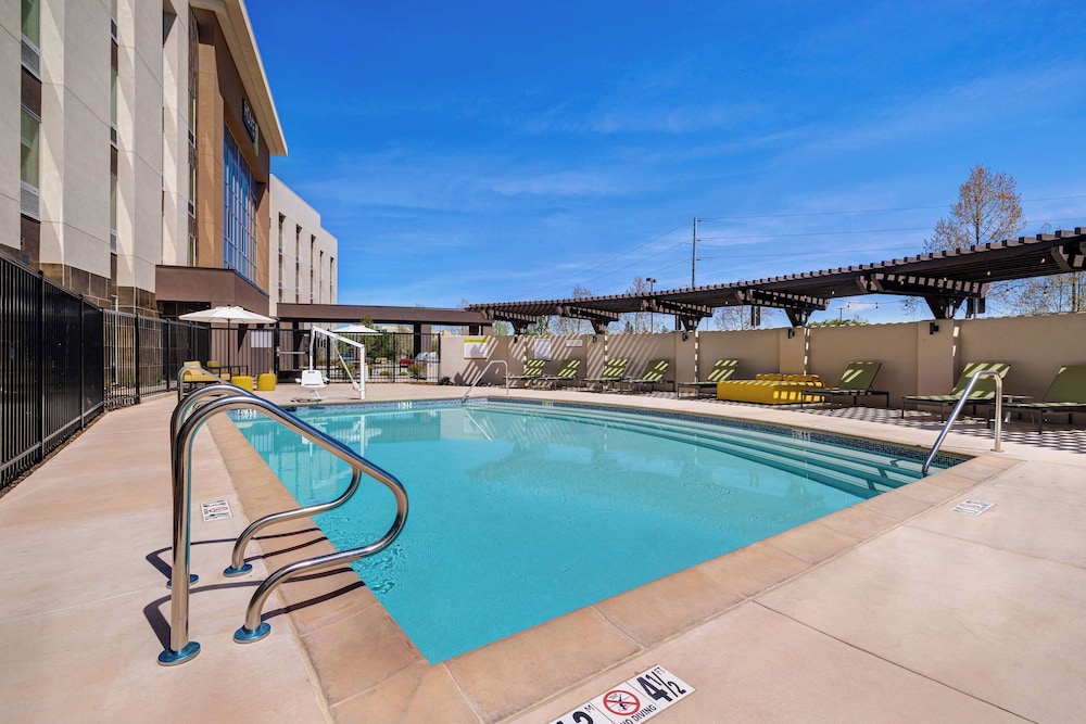 Home2 Suites by Hilton Petaluma - photo 33