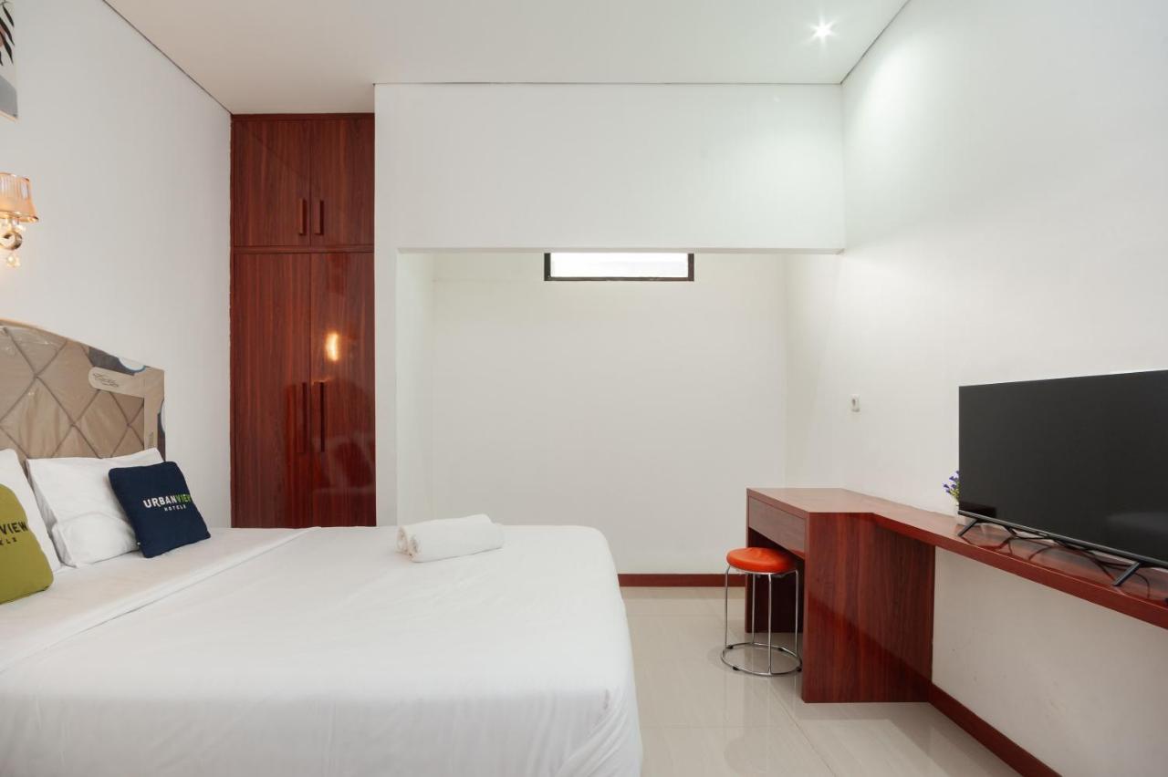 Urbanview Hotel Amarilis Sentul Bogor by RedDoorz — Bogor — photo 5