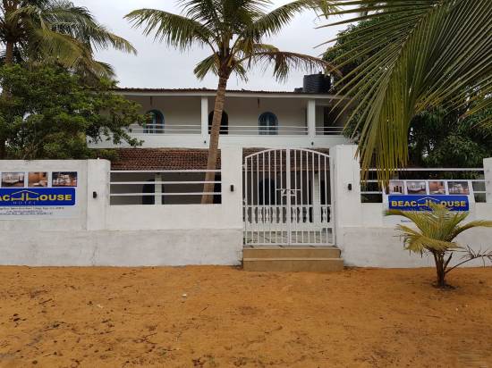 Beach House Hotel — Baga — photo 2
