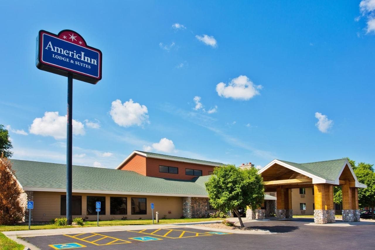 AmericInn by Wyndham Lincoln North - featured photo