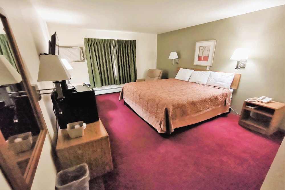 Love Hotels Staples By Oyo At Hwy 10 Mn - photo 13