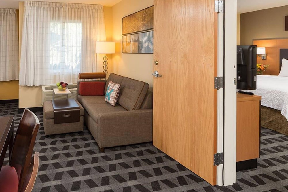 TownePlace Suites by Marriott Bend - photo 15