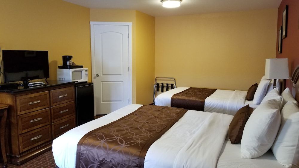 The Forks Motel - photo 32
