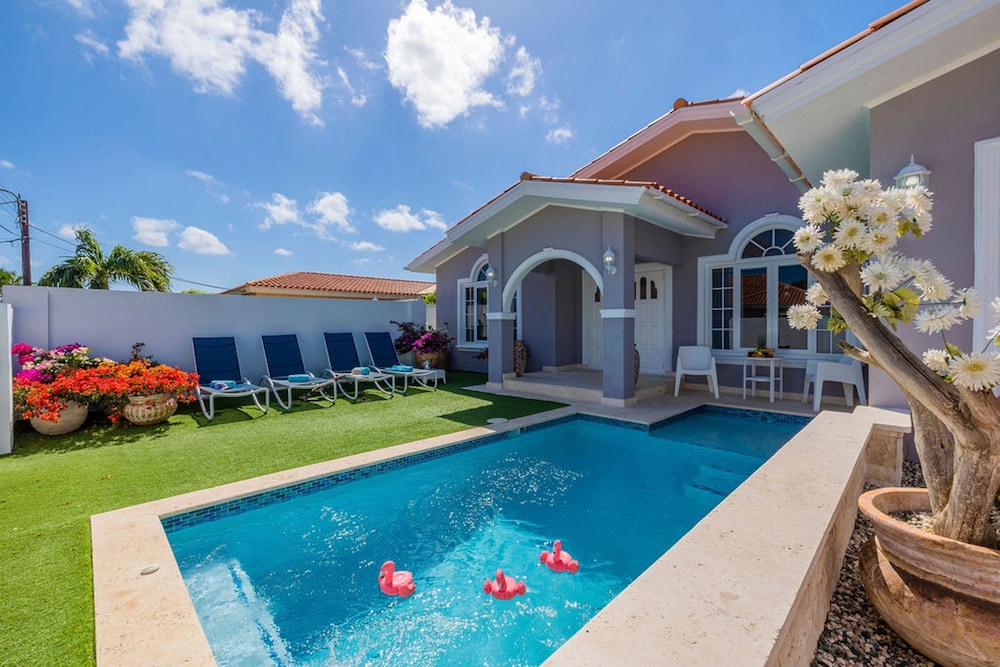 Remodeled 3br2ba Cozy Central Private Pool in Paradera, Aruba