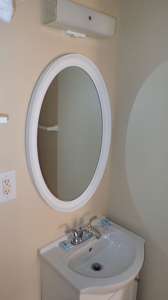 Economy Inn & Suites Gatlinburg - photo 32