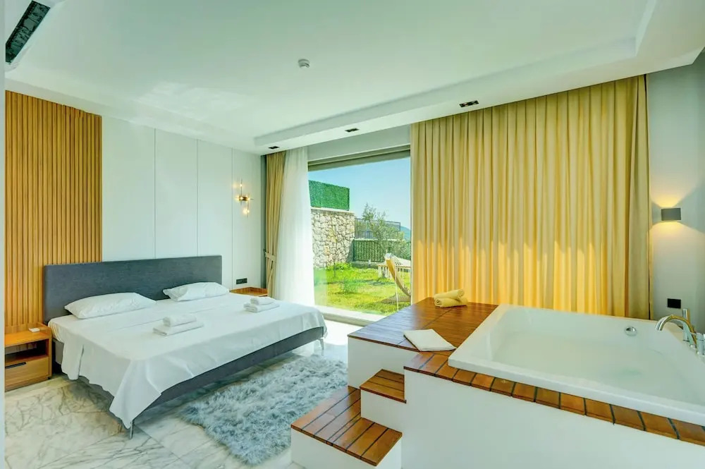 Pluto 1 Planet Luxury Villas — 4-Star Luxury Hotel in Kas, Turkey