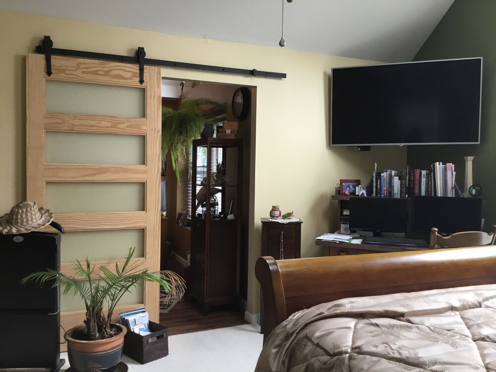 The Harsens Island Getaway Resort - photo 19