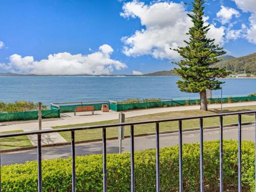 Shoal Towers Unit 3 11 Shoal Bay Road — hotel in Shoal Bay