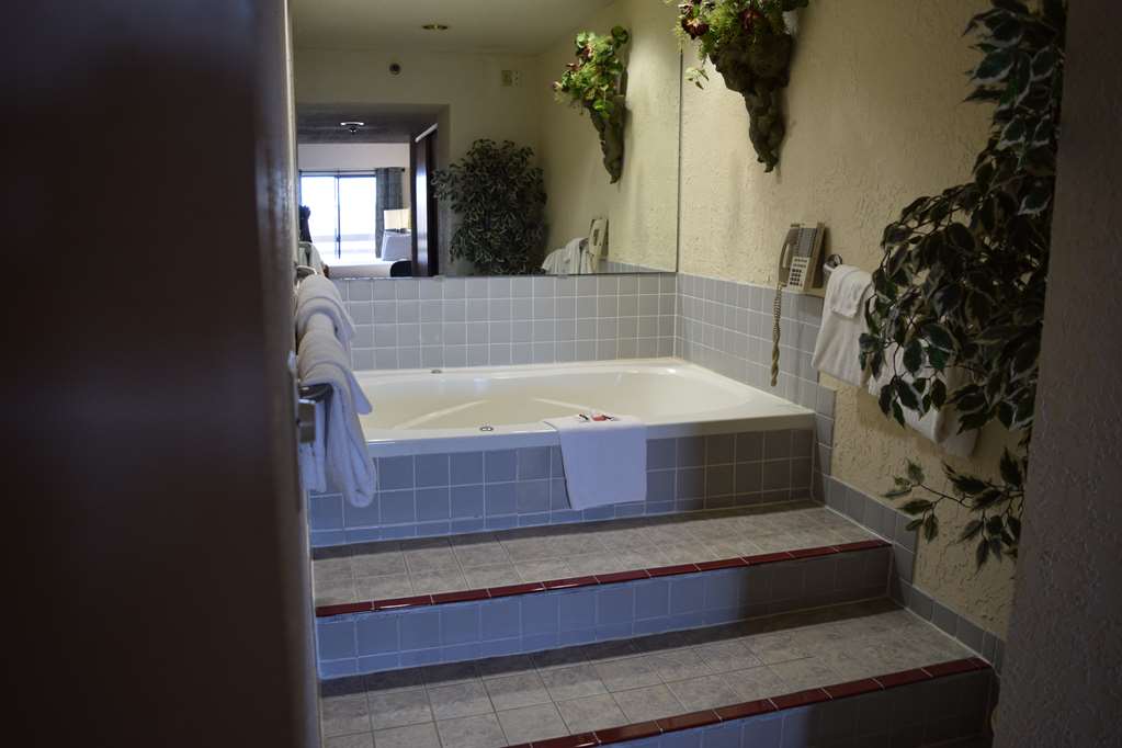 Inn at Grand Glaize - photo 17
