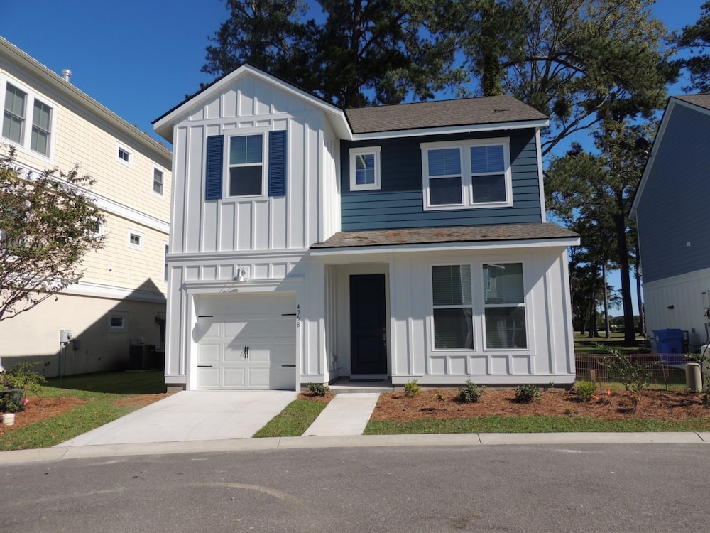 4758 Cloisters Lane — 4-Star Luxury Hotel in Myrtle Beach, United States