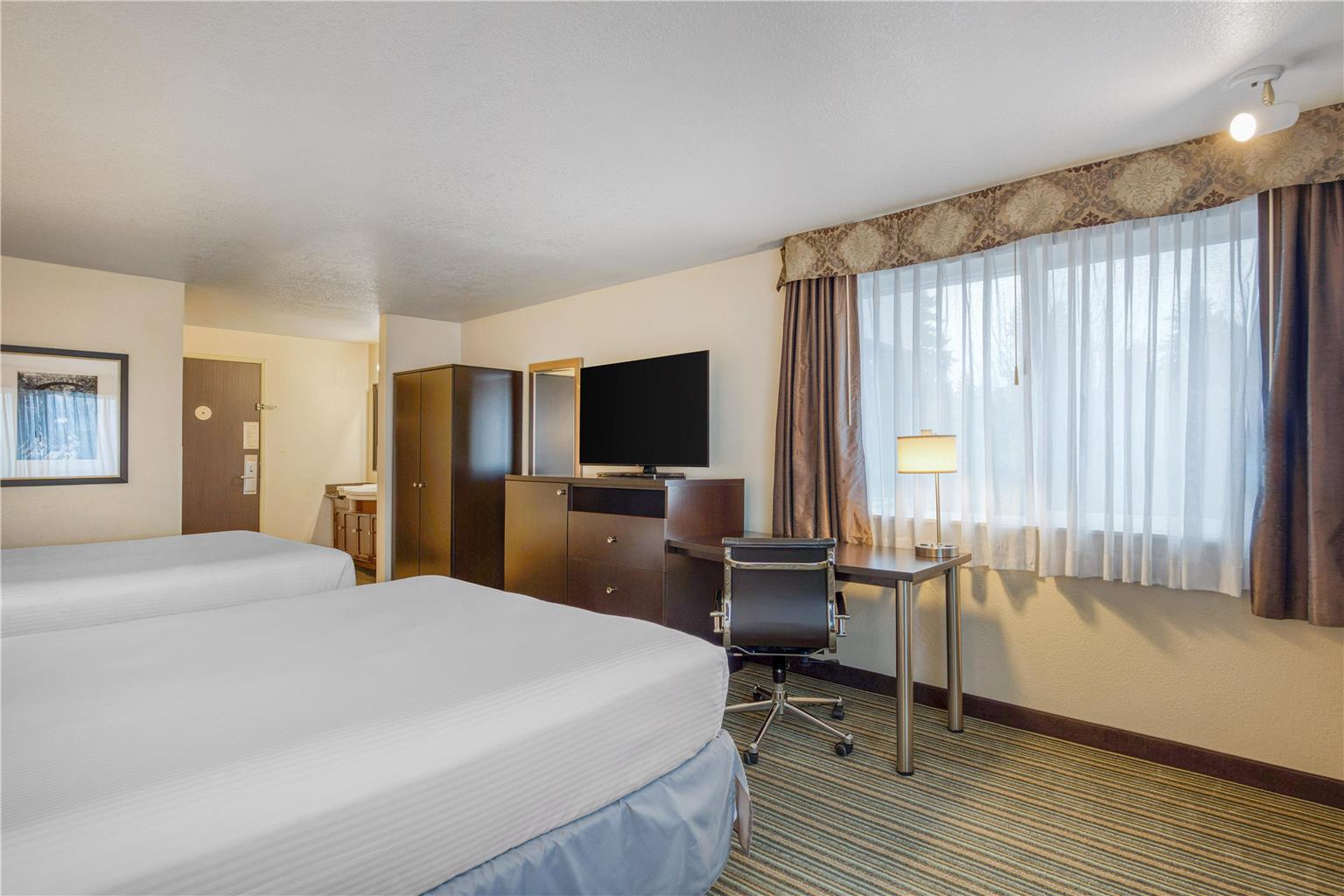 Best Western Alderwood - photo 41