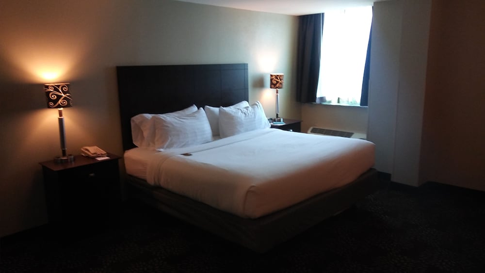 Holiday Inn Express & Suites Pittsburgh West Greentree by IHG - photo 22