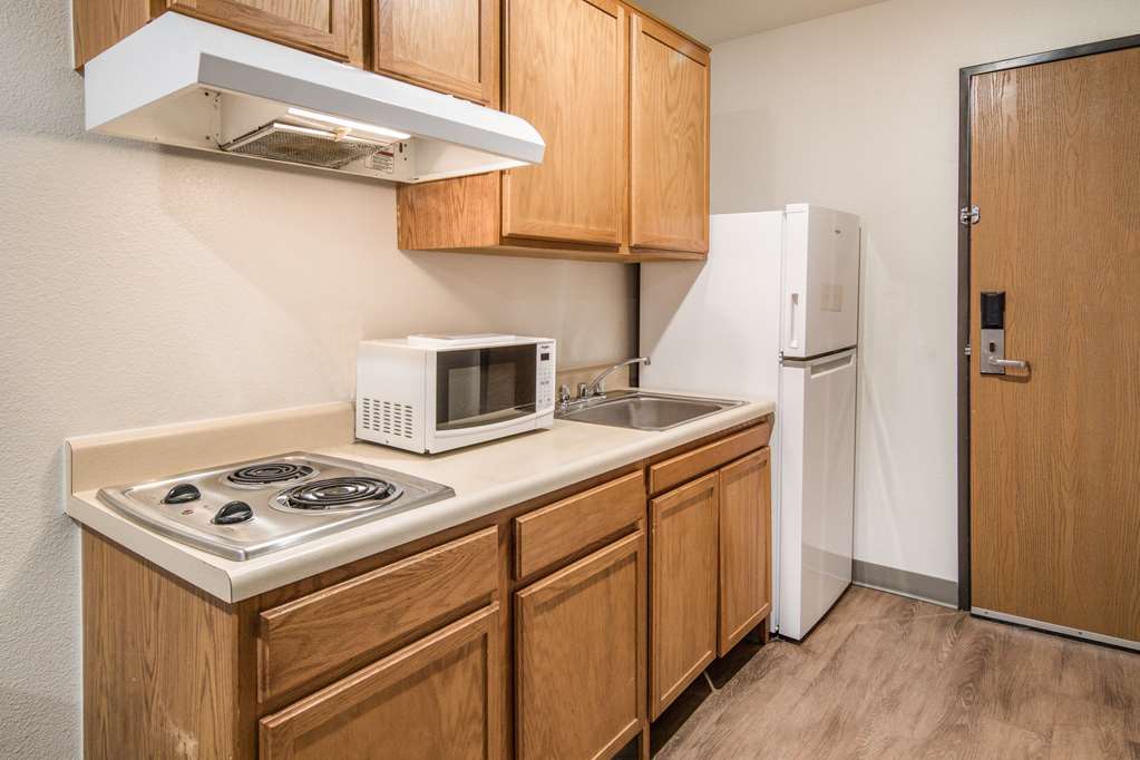 Woodspring Suites Denton - photo 26