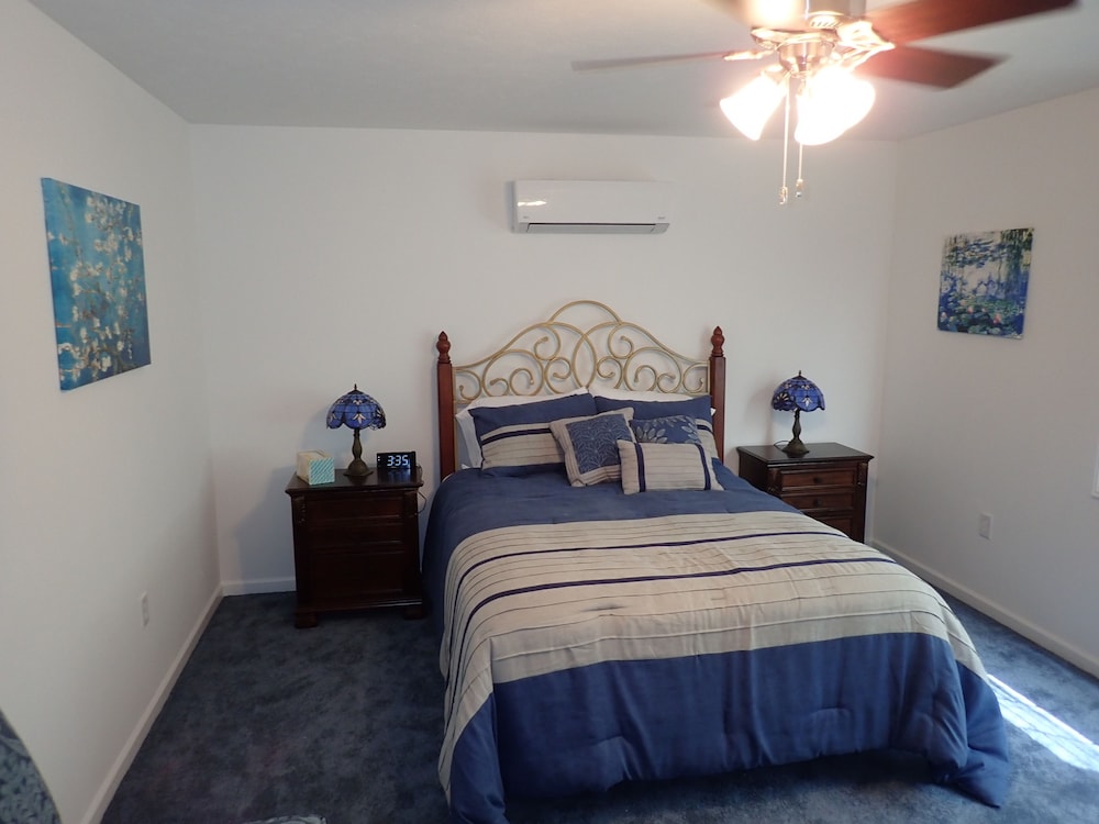 Pleasant Grove Inn - photo 11