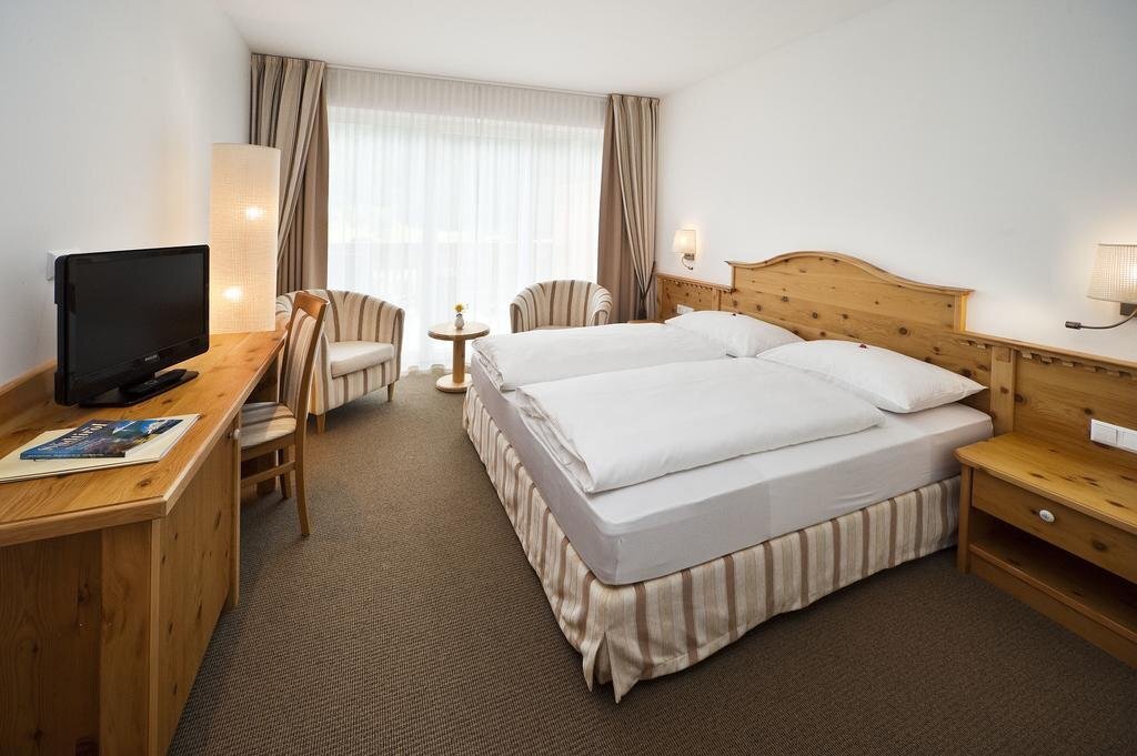 Hotel Gruber — Sesto — photo 2