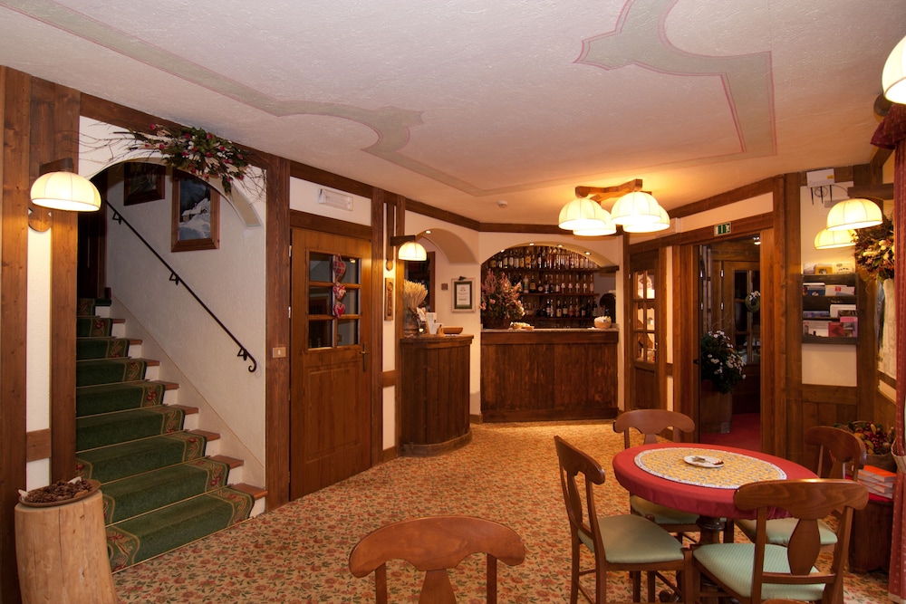 Hotel Du Grand Paradis 1899 Auberge Boutique in Cogne, Italy