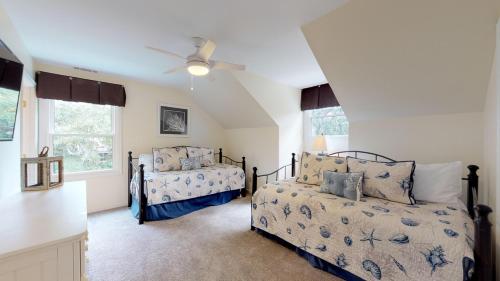 3 Midstream - photo 26