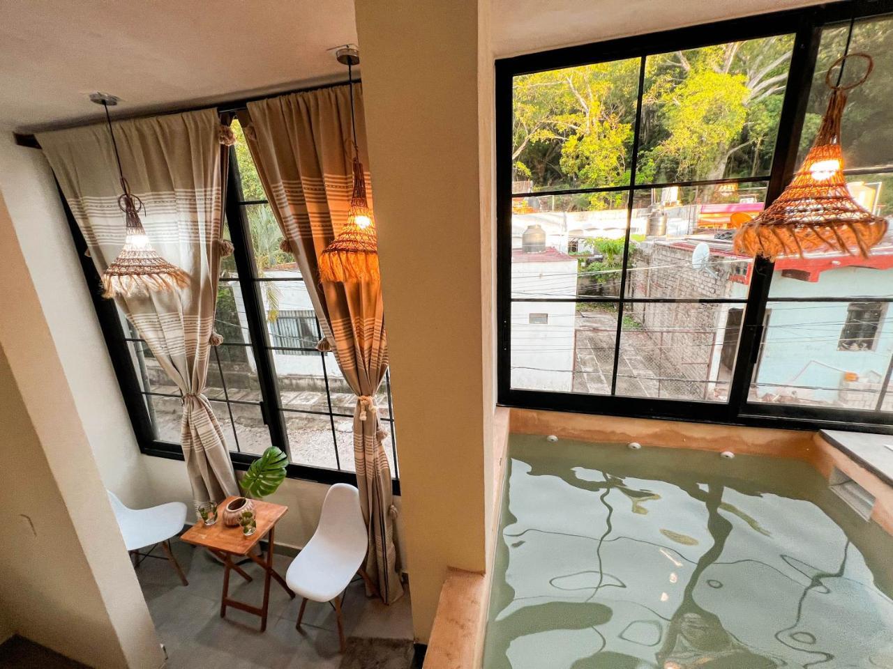 Bungalows las Chachalacas pet-friendly hotel Rincon De Guayabitos
