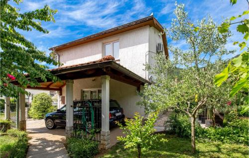 Nice Apartment In Rukavac With Wifi — 4-Star Luxury Hotel in Matulji, Croatia