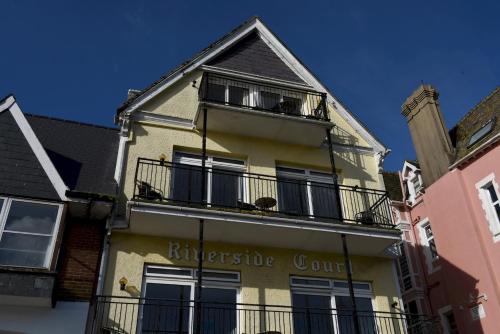 Riverside 2 — 4-Star Luxury Hotel in Dartmouth, United Kingdom