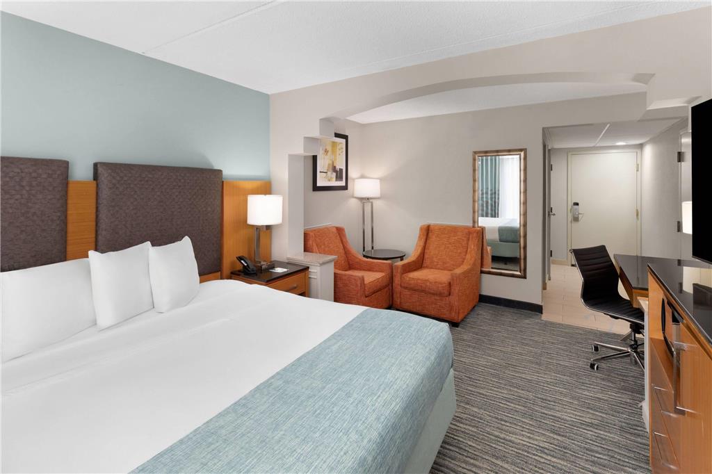 Wingate by Wyndham Greensboro Coliseum - photo 24