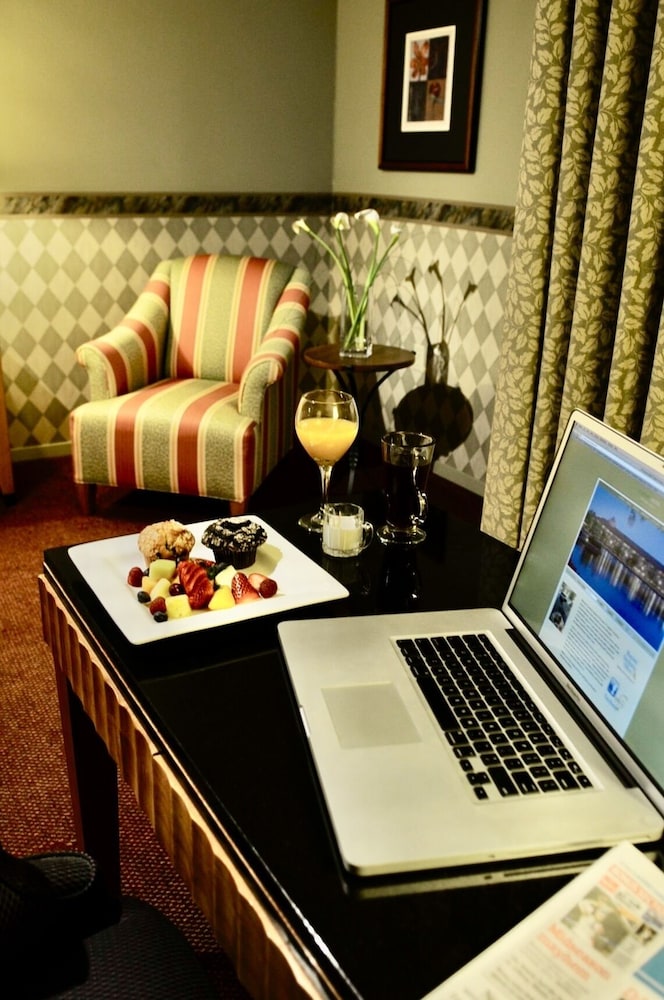 Century Hotel - photo 24