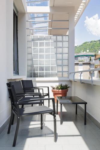 Architect's Flat with Terrace Terragni 1937 — 4-Star Luxury Hotel in Como, Italy