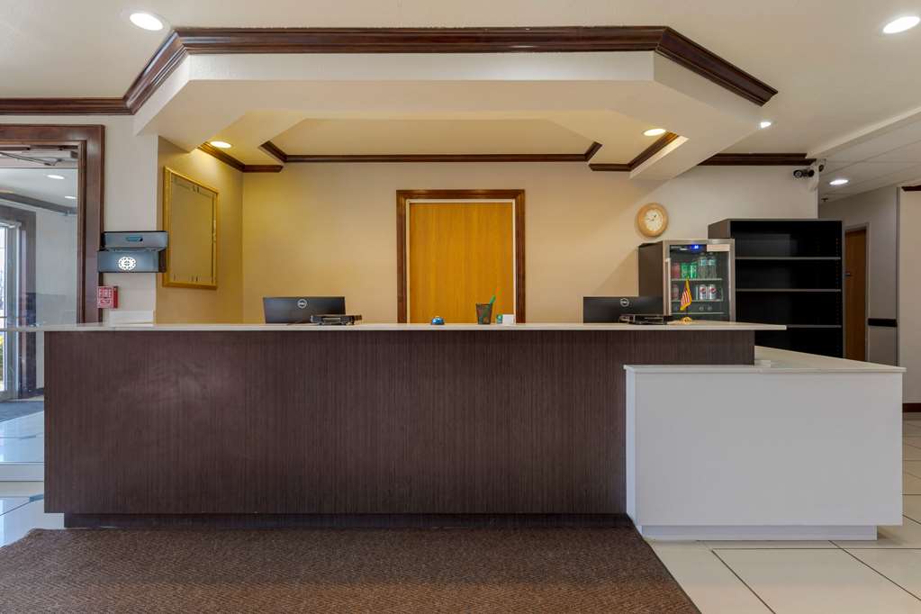 Quality Inn Sallisaw — Sallisaw — photo 5