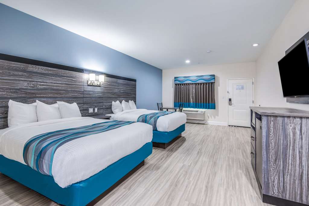 Americas Best Value Inn & Suites Houston at Hwy 6 - photo 8