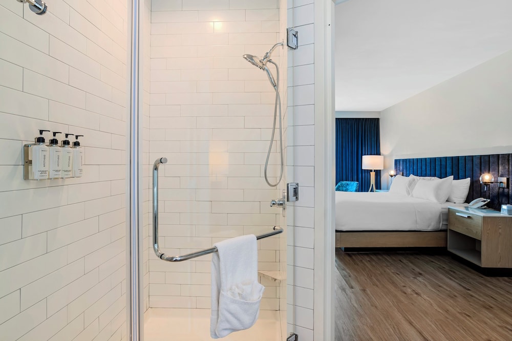 EVEN Hotel Waco University Area by IHG - photo 21