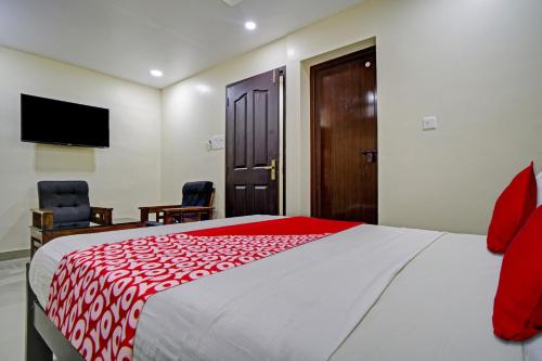 Super Hotel O Crystal Executive Suites in Cochin, India