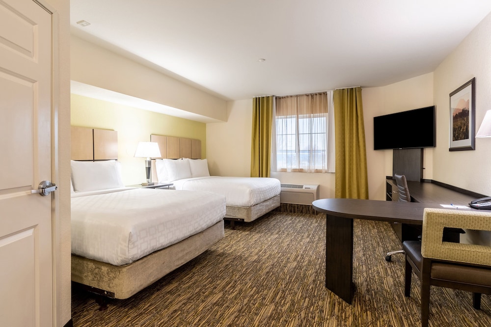 Candlewood Suites Portland Airport by IHG - photo 20