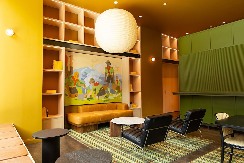 Scout Living powered by Placemakr Midtown - photo 2