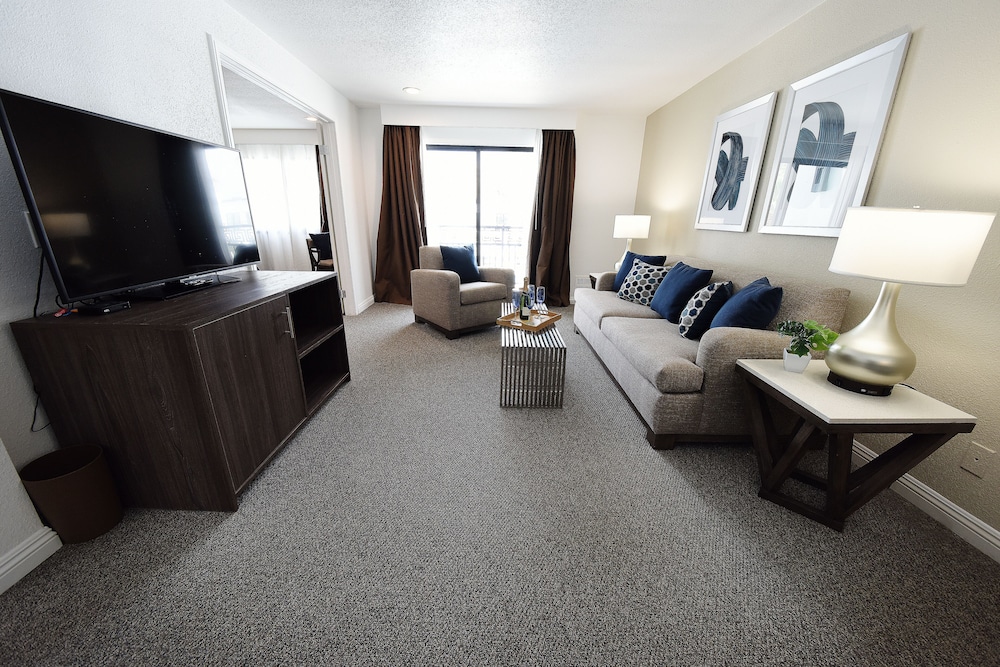 Serene Vegas Boutique Hotel Las Vegas - photo 15