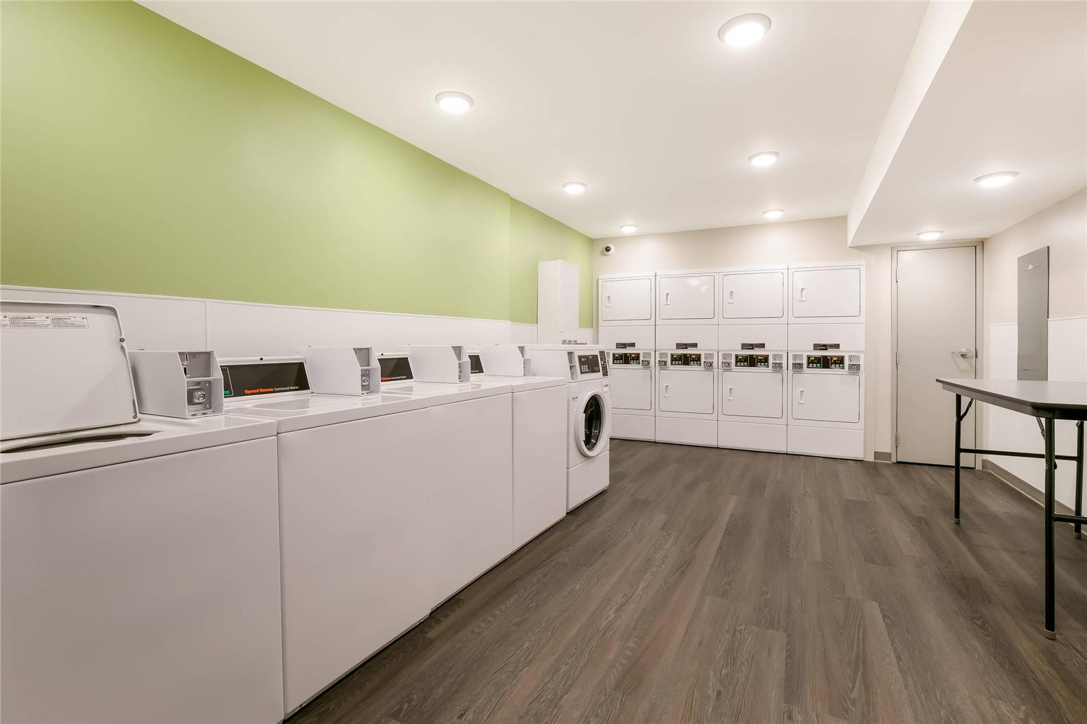 WoodSpring Suites Knoxville West - photo 26