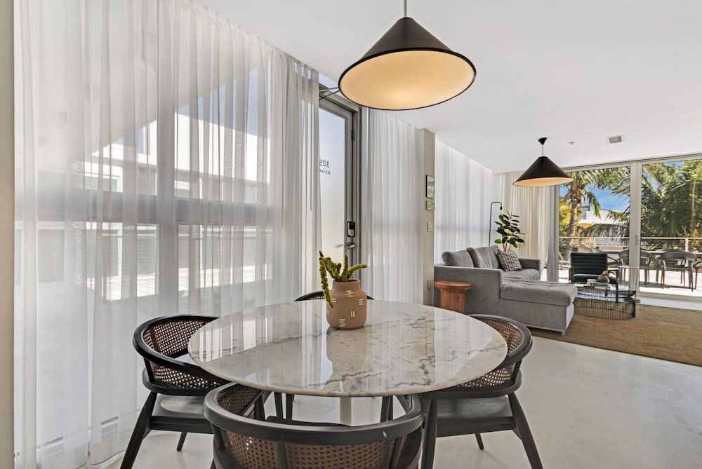 Roami at 250 Collins - photo 45