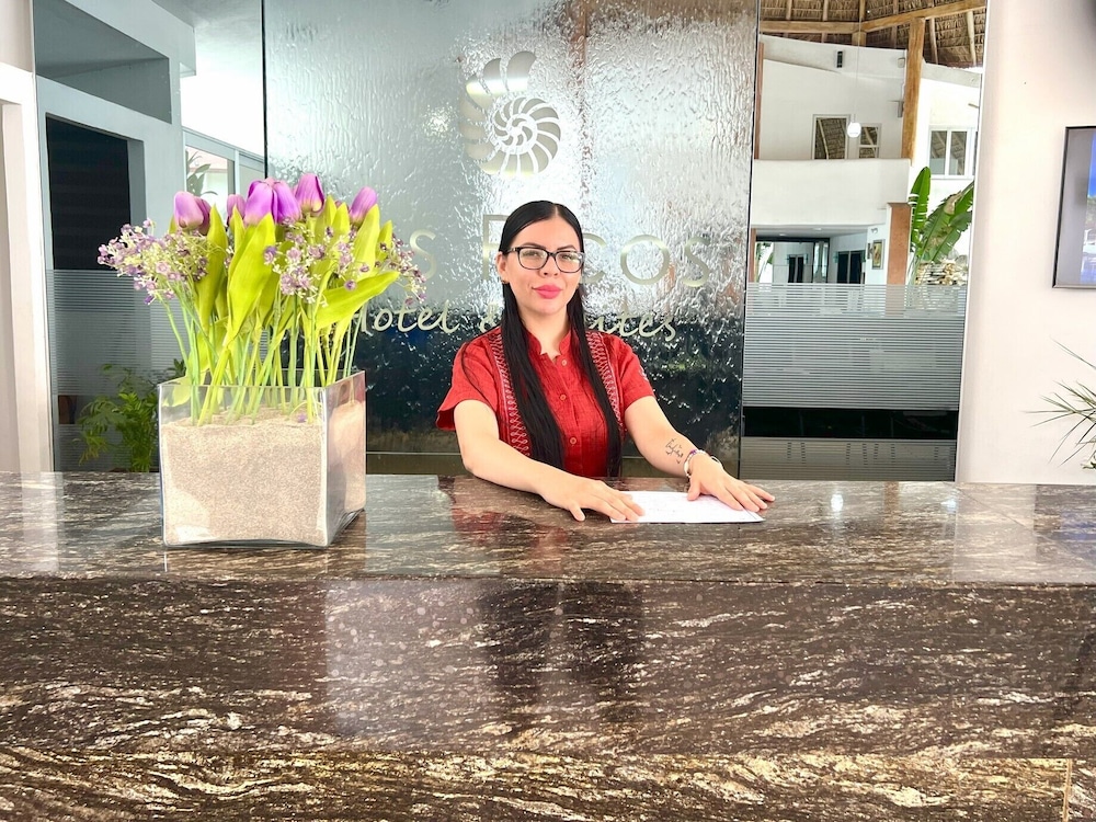 Los Picos Hotel & Suites Bucerias — Bucerias — photo 2