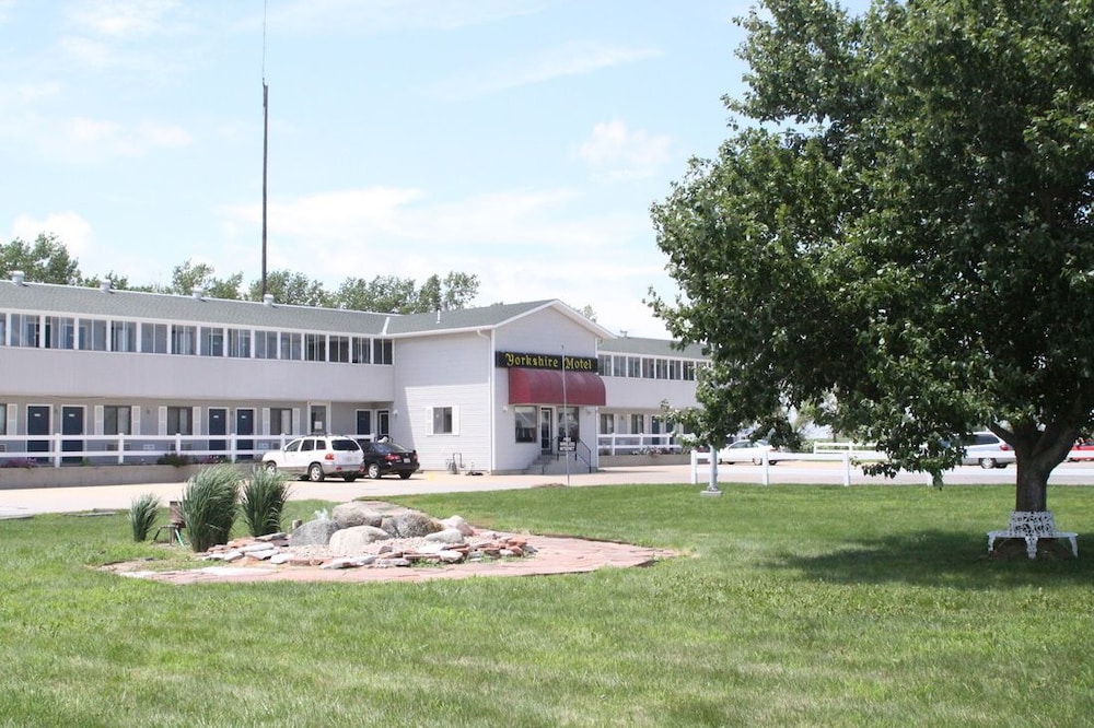 Yorkshire Motel - photo 2