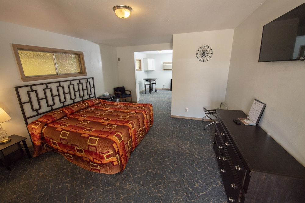 Tower 64 Motel & RV - photo 27