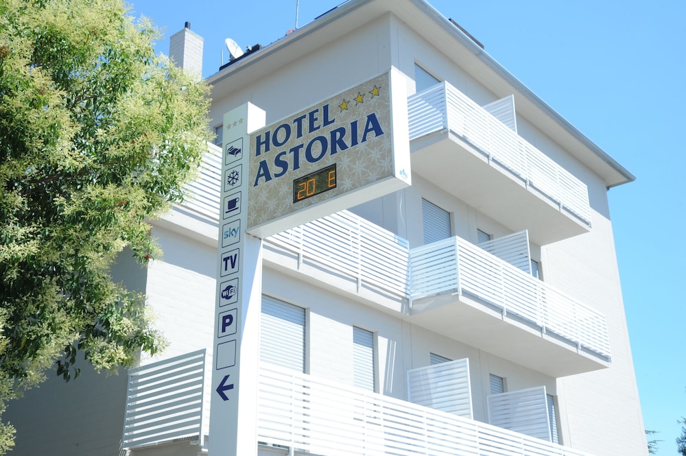 Astoria - carbon neutral hotel in Ravenna