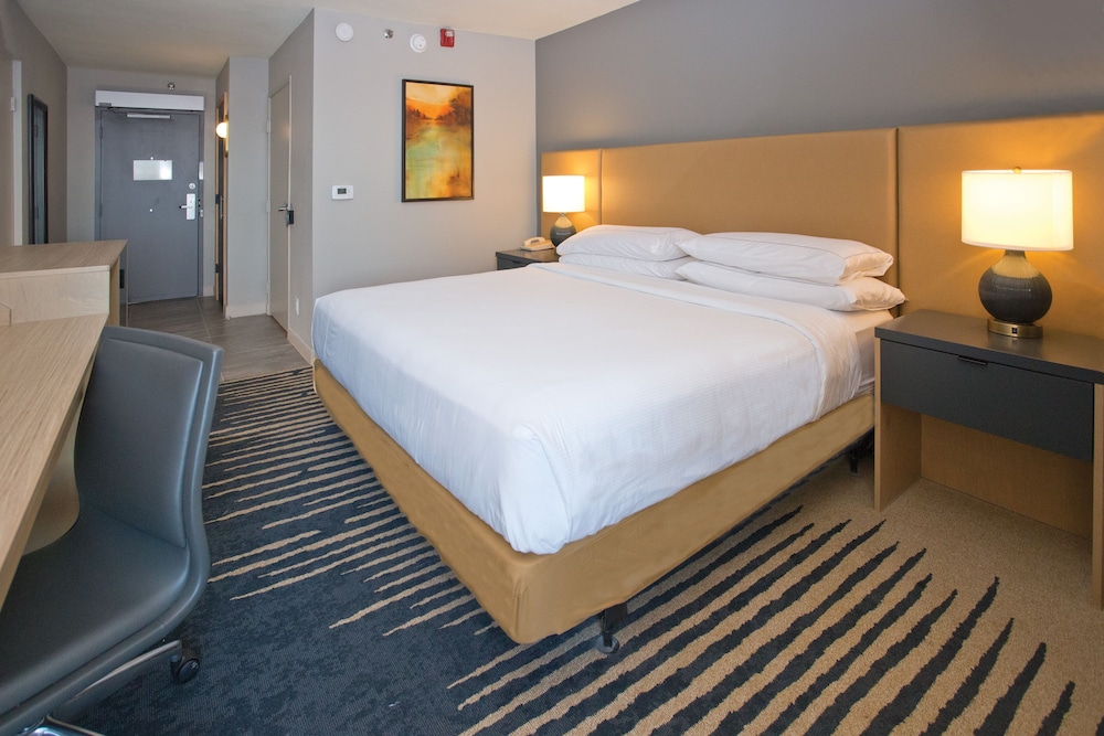 DoubleTree by Hilton Chico - photo 11