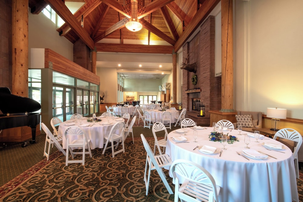 Holiday Inn Estes Park by IHG - photo 129