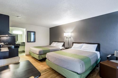 Concorde Inn Suites Pekin - photo 37