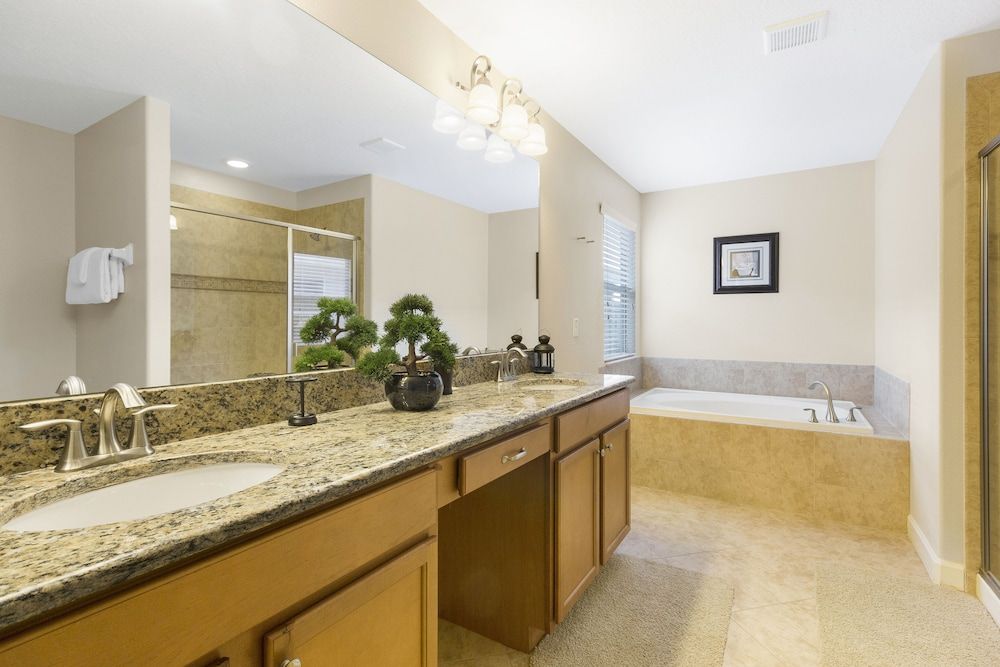 6 Bedrooms 5 Bathrooms Paradise Palms 8852 Cp - photo 47