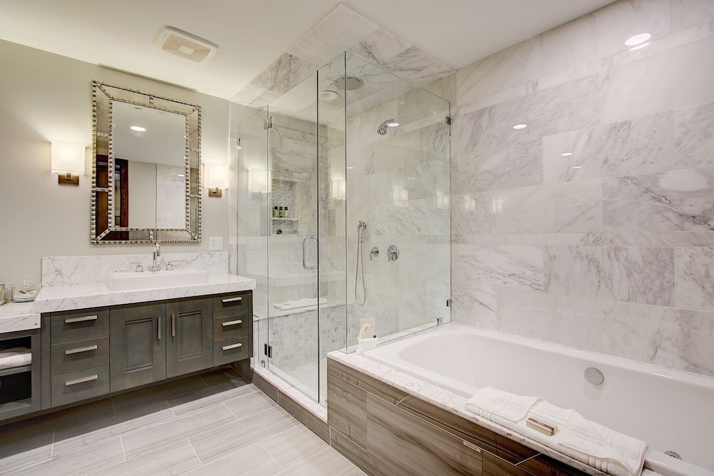 Resort Three Bedroom Suite apartment hotel - photo 11