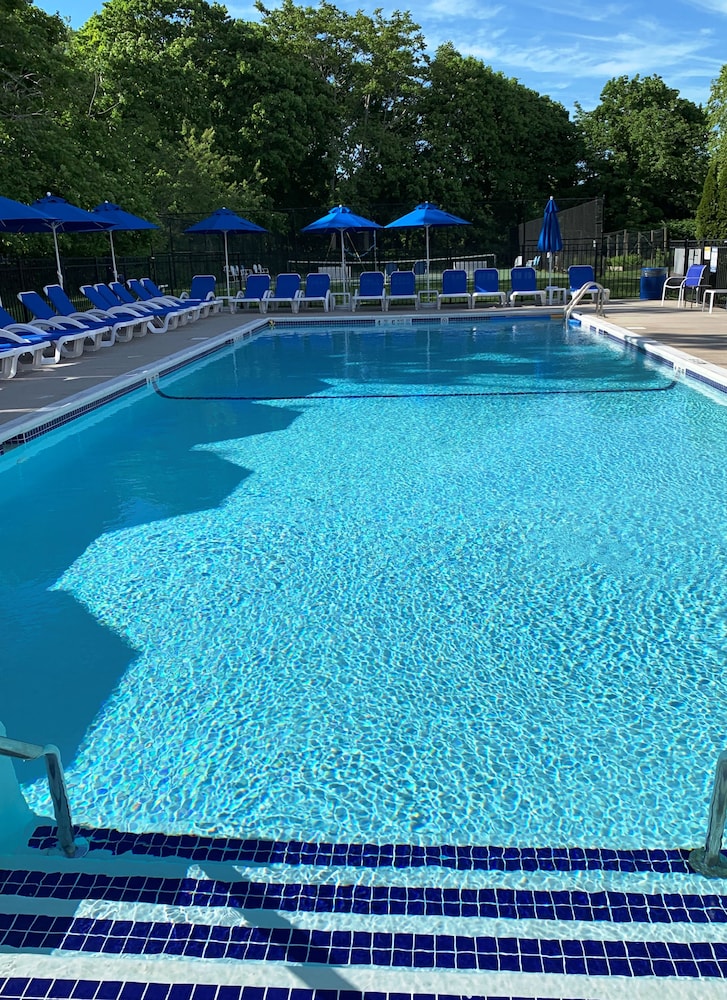 Southampton Inn - photo 17