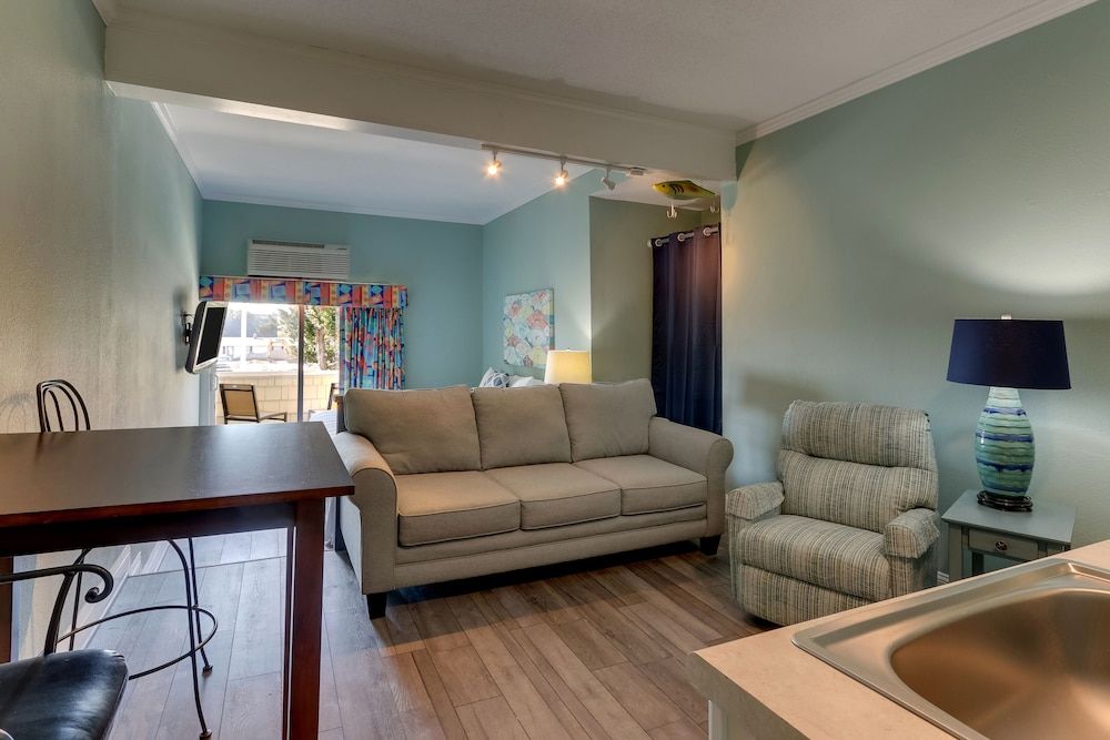 Palm Suites - photo 26