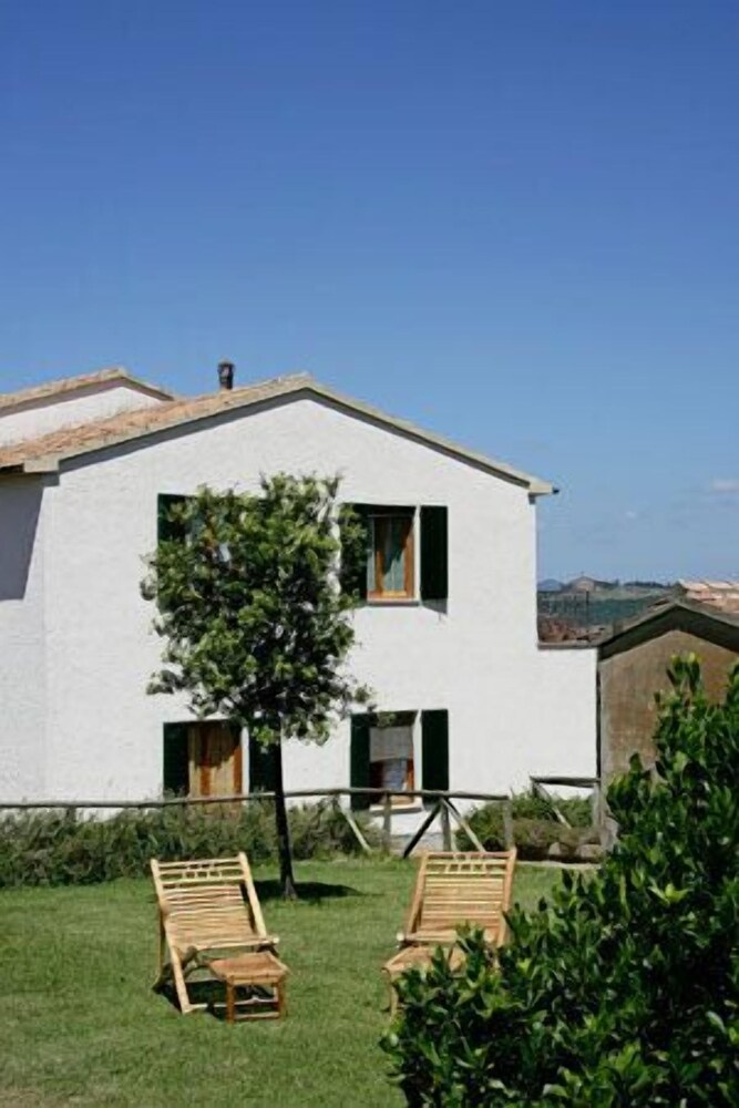 Azienda Agricola Parmoleto — hotel in Castel Del Piano